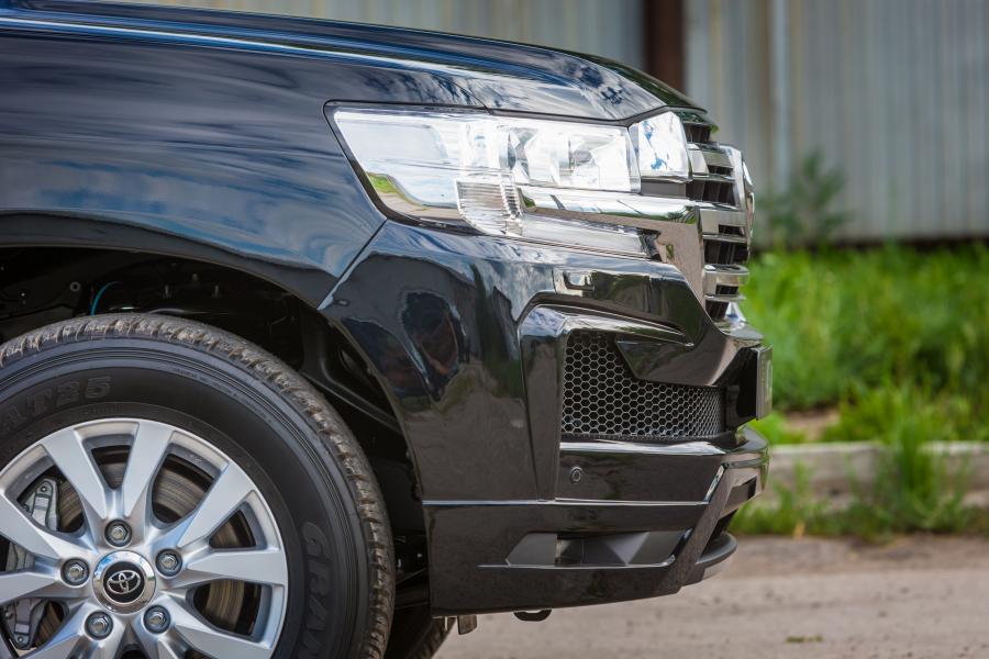 Детали экстерьера Toyota Land Cruiser 200 by Larte Design 2016 года  (фото 1 из 11)